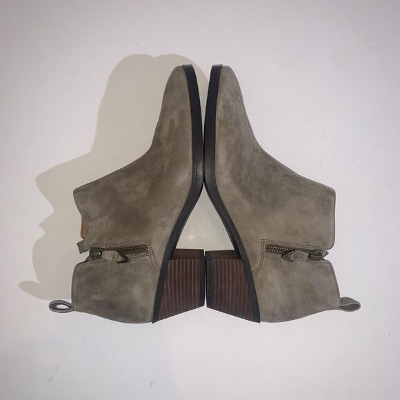 Vionic Cecily Boots Womens Size 9 Beige Suede Ankle Side Zip Block Heel Booties - Picture 8 of 9